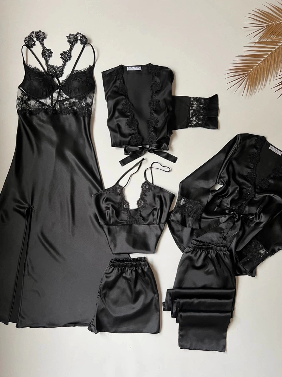 LONG SLIT SILK NIGHTY SET 5 PCS 😍😍